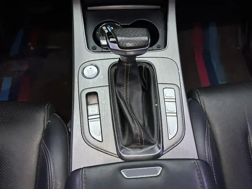 2020 ChangAn Oshan X7 1.5T 178HP L4 7DCT,autocango,china used car exporter,china ev exporter,chinese used car exporter,chinese used ev exporter