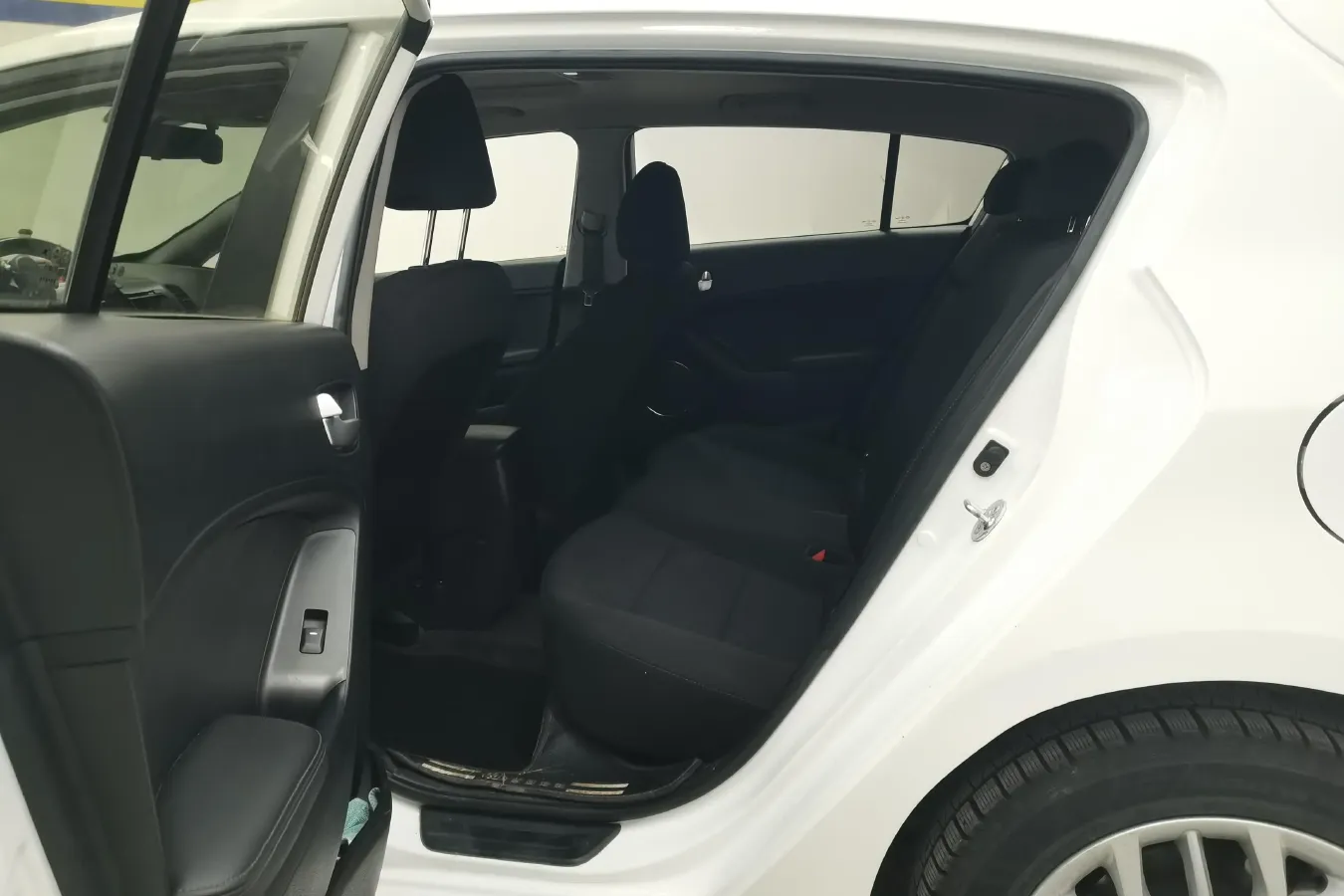 2014 Kia K3S 1.6L 128HP L4 6AT,autocango,china used car exporter,china ev exporter,chinese used car exporter,chinese used ev exporter