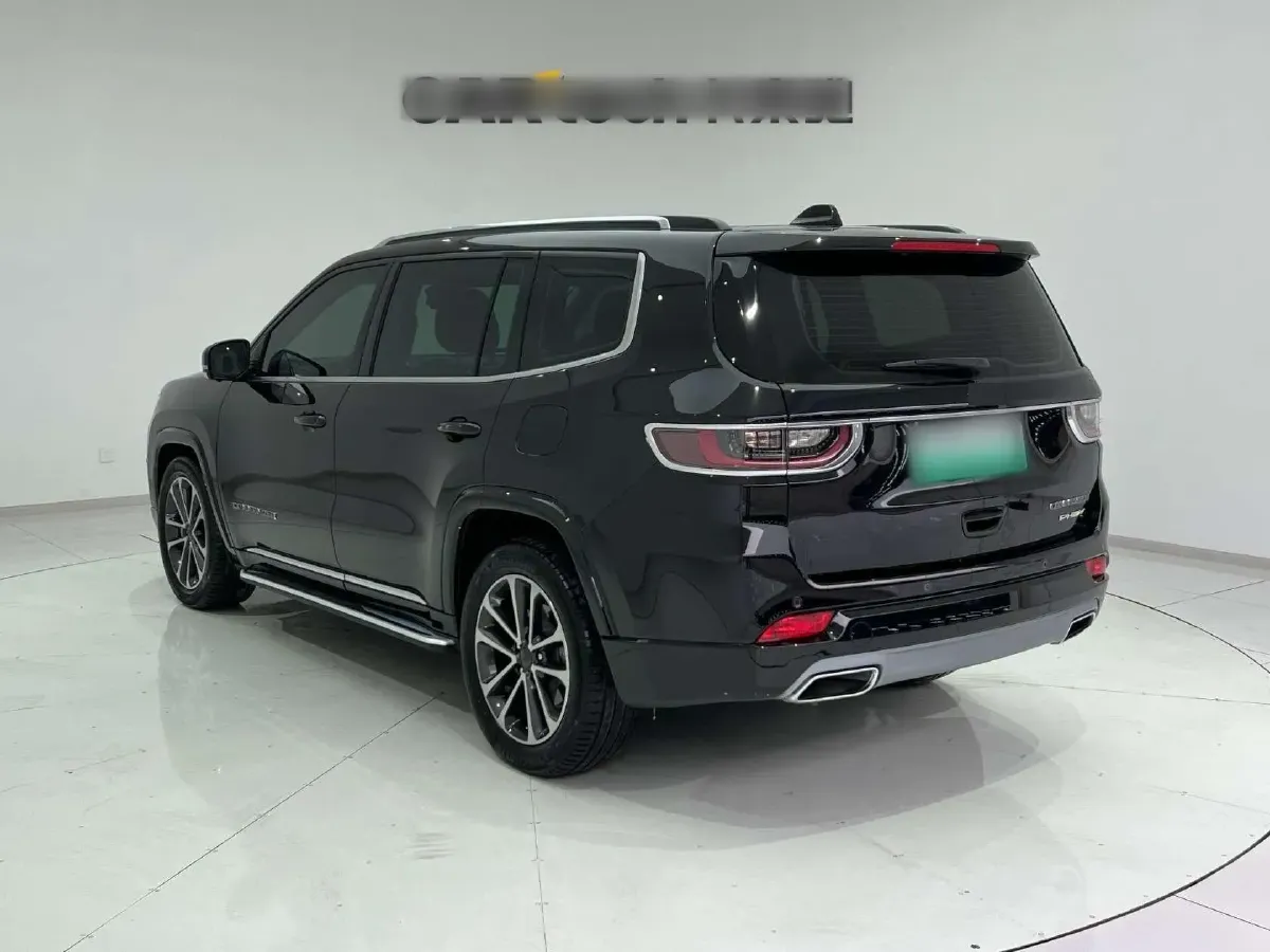 2020 Jeep Commander 2.0T 230HP L4 E-CVT PHEV 12.95KWH,autocango,china used car exporter,china ev exporter,chinese used car exporter,chinese used ev exporter