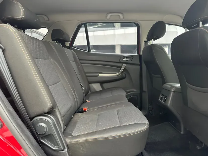 2016 ChangAn Oshan CX70 1.6L 117HP L4 5MT,autocango,china used car exporter,china ev exporter,chinese used car exporter,chinese used ev exporter