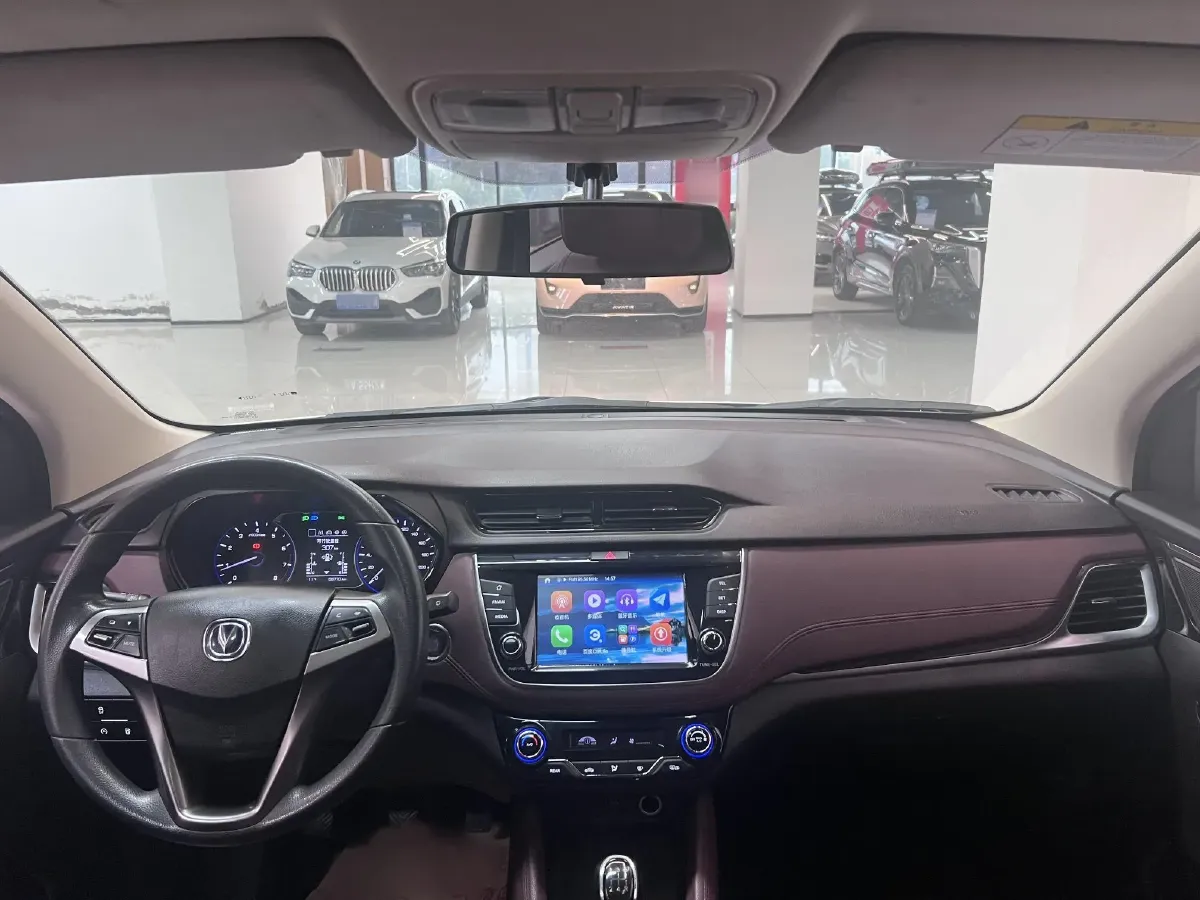 2017 ChangAn Linmax 1.6L 125HP L4 5MT,autocango,china used car exporter,china ev exporter,chinese used car exporter,chinese used ev exporter