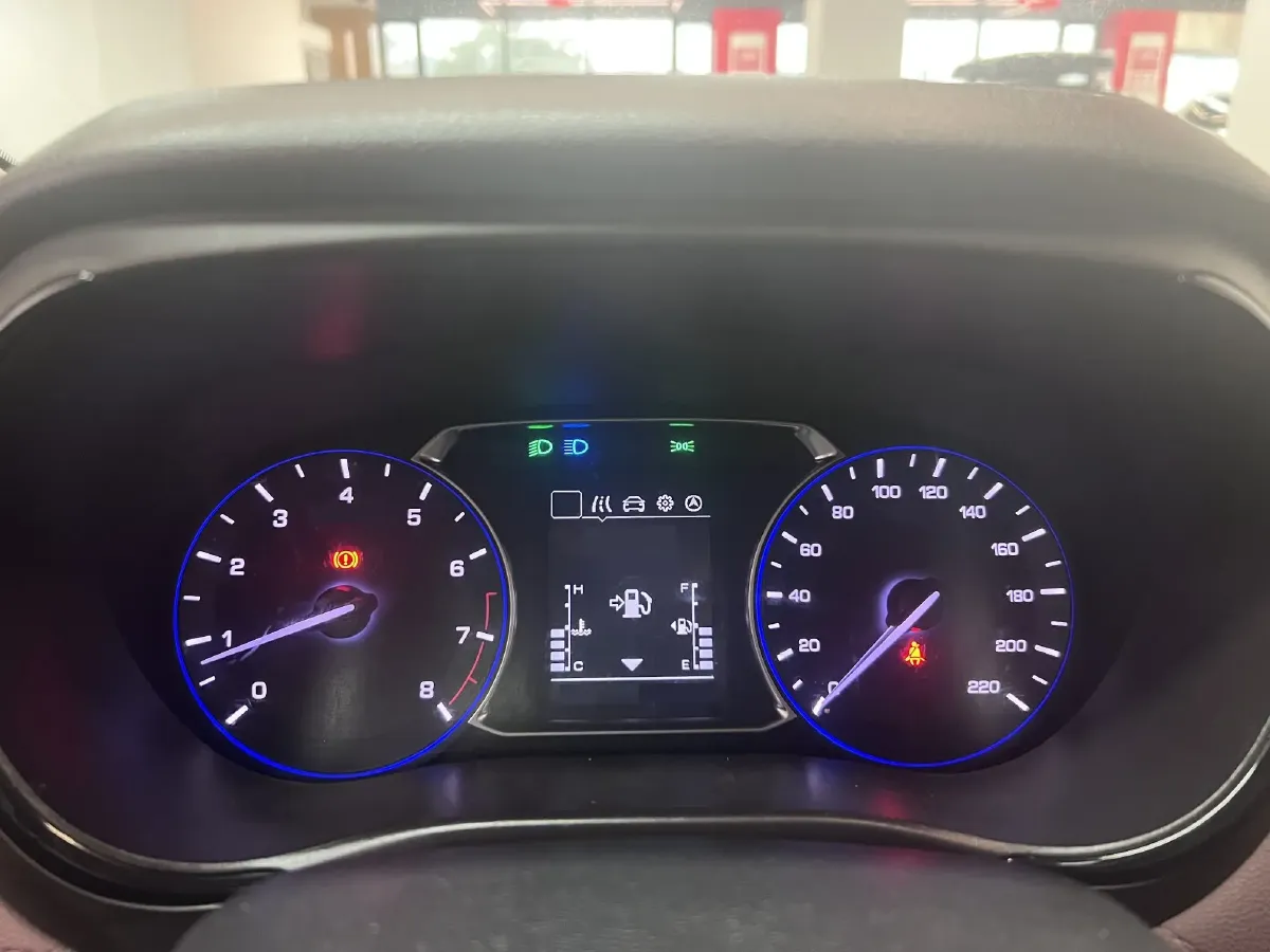2017 ChangAn Linmax 1.6L 125HP L4 5MT,autocango,china used car exporter,china ev exporter,chinese used car exporter,chinese used ev exporter