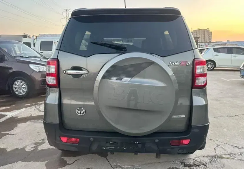 2015 BAIC Hyosow S2 1.5L 113HP L4 5MT,autocango,china used car exporter,china ev exporter,chinese used car exporter,chinese used ev exporter