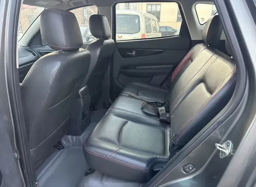 2015 BAIC Hyosow S2 1.5L 113HP L4 5MT,autocango,china used car exporter,china ev exporter,chinese used car exporter,chinese used ev exporter