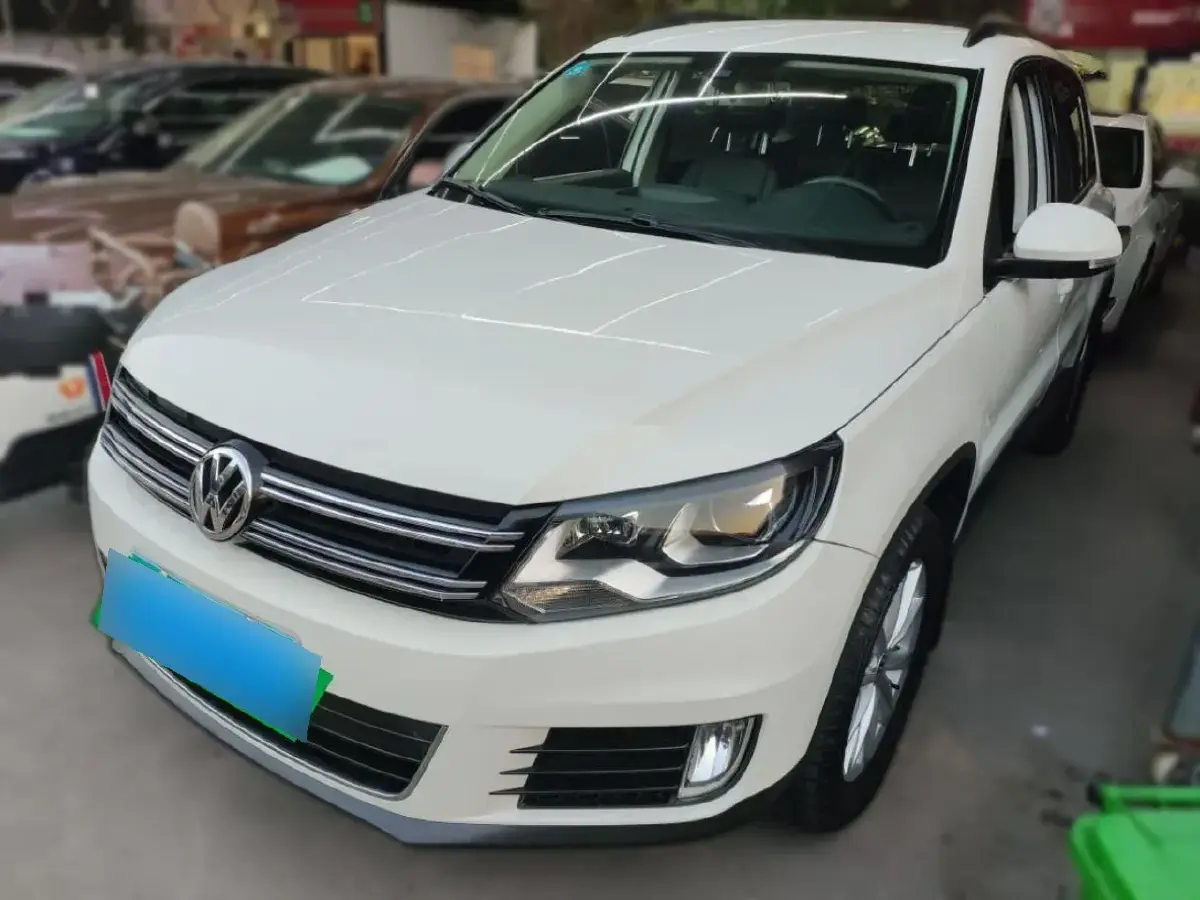 2015 Volkswagen Tiguan 1.8T 160HP L4 6AT
