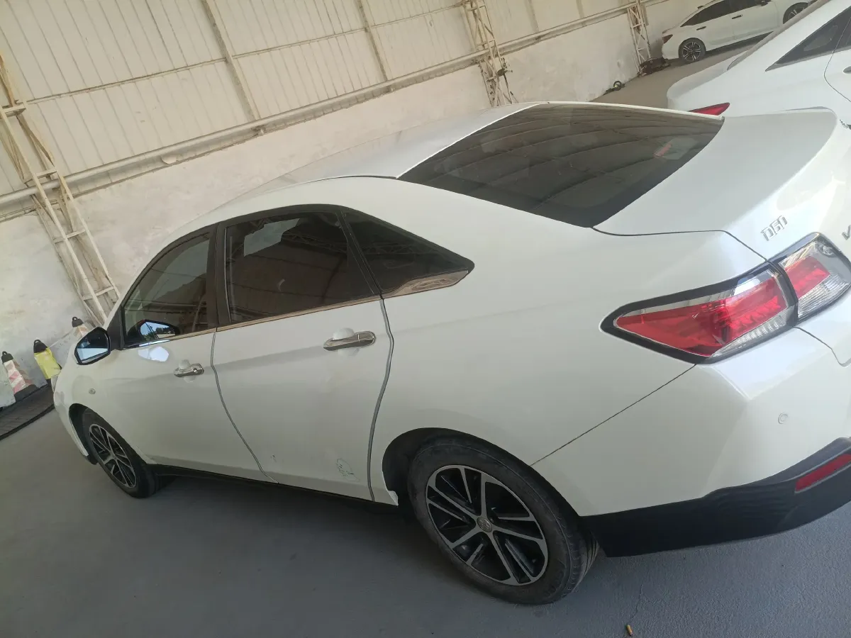 2020 Venucia D60 1.6L 126HP L4 CVT,autocango,china used car exporter,china ev exporter,chinese used car exporter,chinese used ev exporter