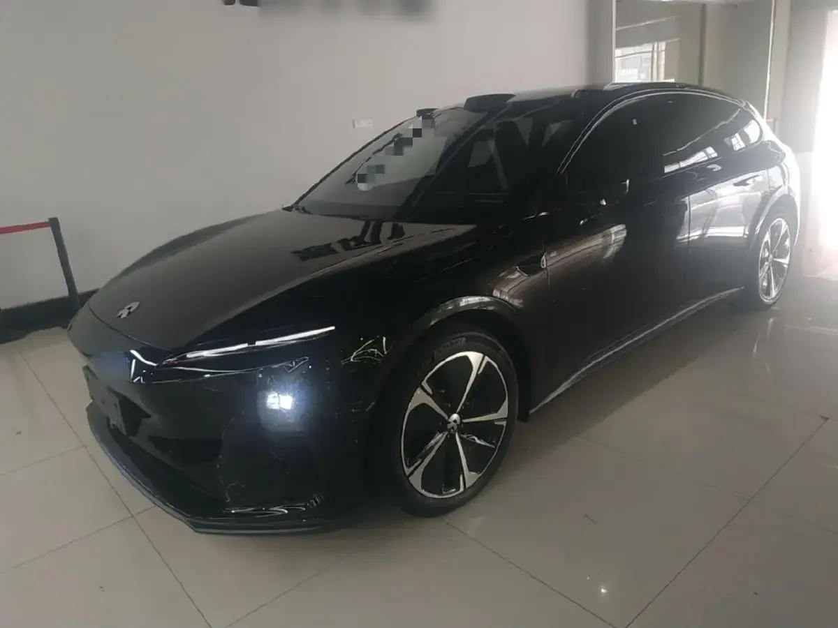 2024 NIO ET5T BEV 75KWH