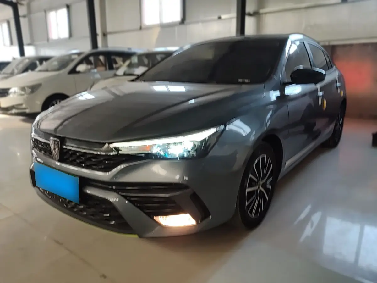 2021 Roewe i5 1.5L 120HP L4 CVT