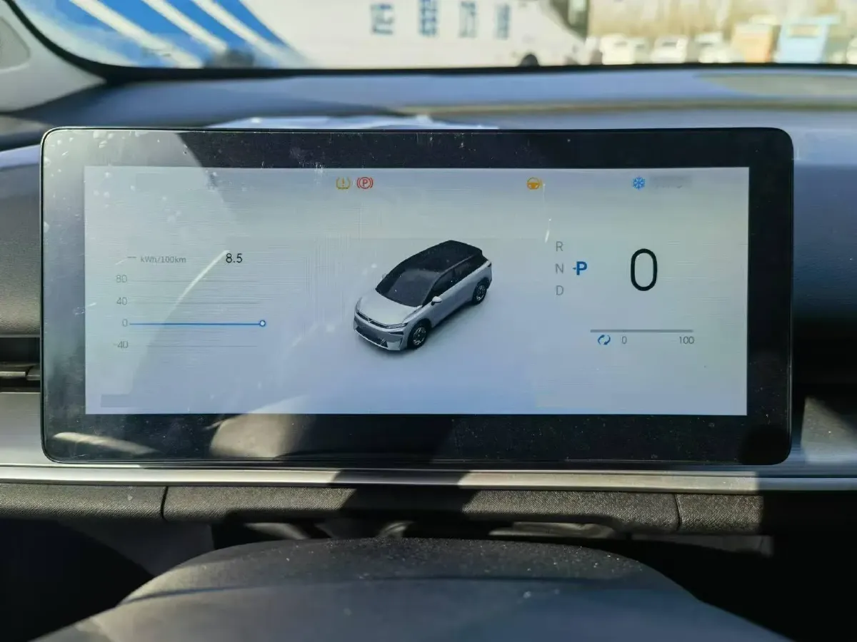 2023 Venucia VX6 BEV 62KWH,autocango,china used car exporter,china ev exporter,chinese used car exporter,chinese used ev exporter