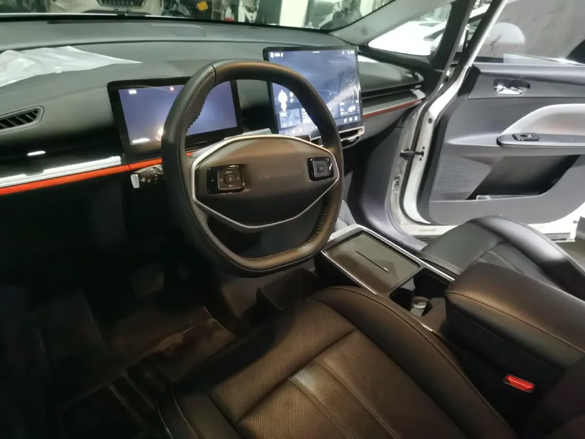 2023 Venucia VX6 BEV 62KWH,autocango,china used car exporter,china ev exporter,chinese used car exporter,chinese used ev exporter