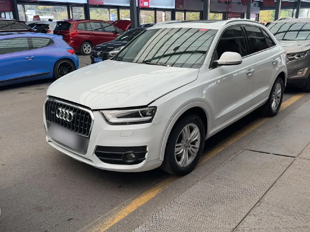 2015 Audi Q3 2.0T 170HP L4 7DCT