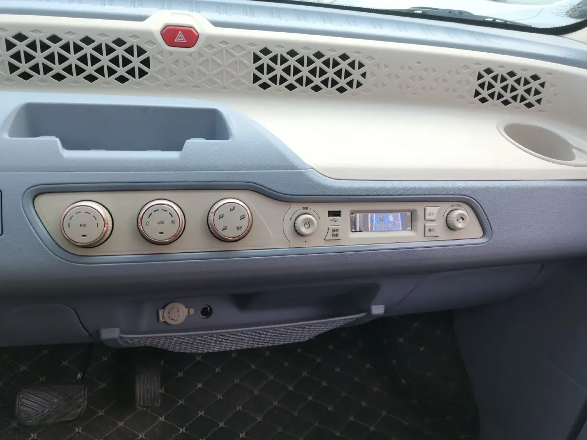 2022 DongFeng Fengon Fengon MINI EV BEV 16.8KWH,autocango,china used car exporter,china ev exporter,chinese used car exporter,chinese used ev exporter