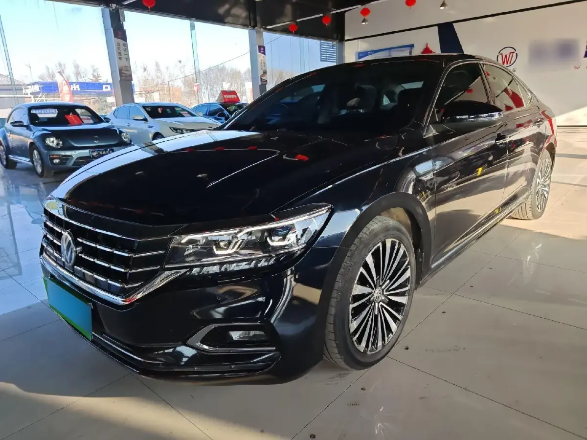 2019 Volkswagen Passat 2.0T 186HP L4 7DCT