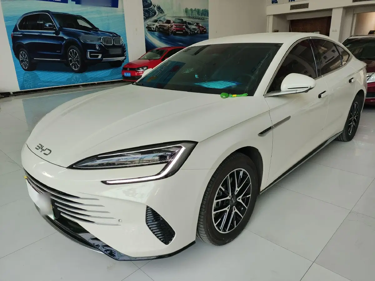 2024 BYD Seal 1.5L 110HP L4 E-CVT PHEV 17.6KWH