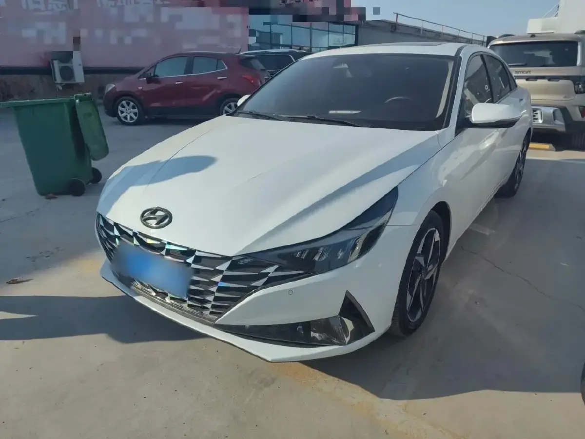 2021 Hyundai Elantra 1.5L 115HP L4 CVT