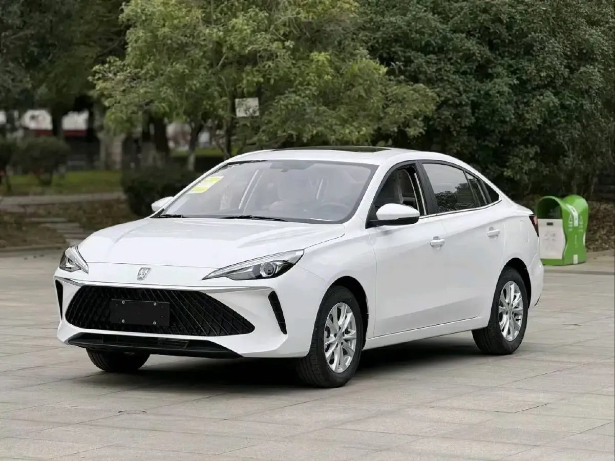 2023 Roewe i5 1.5L 129HP L4 CVT