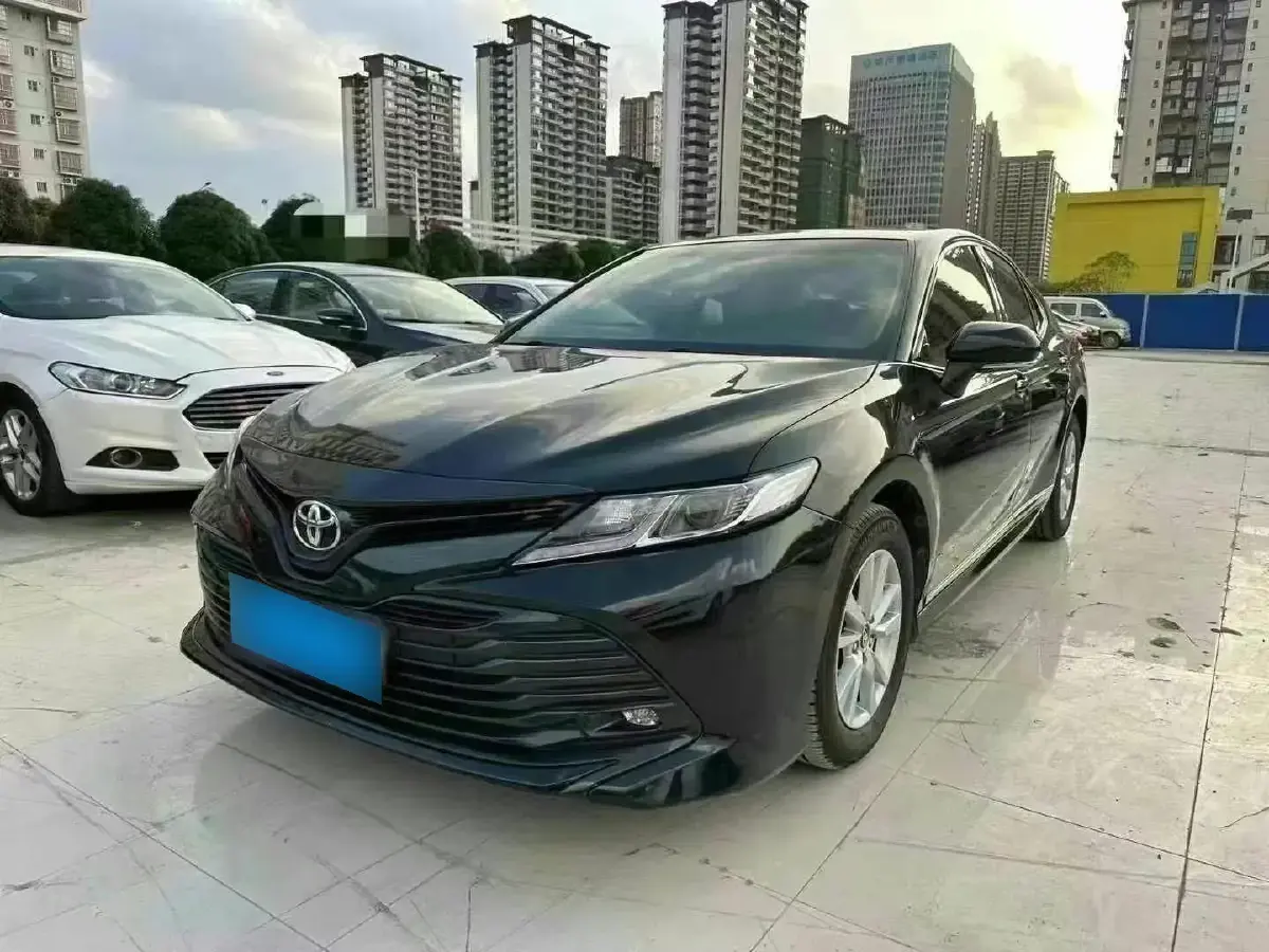 2018 Toyota Camry 2.0L 167HP L4 6AT