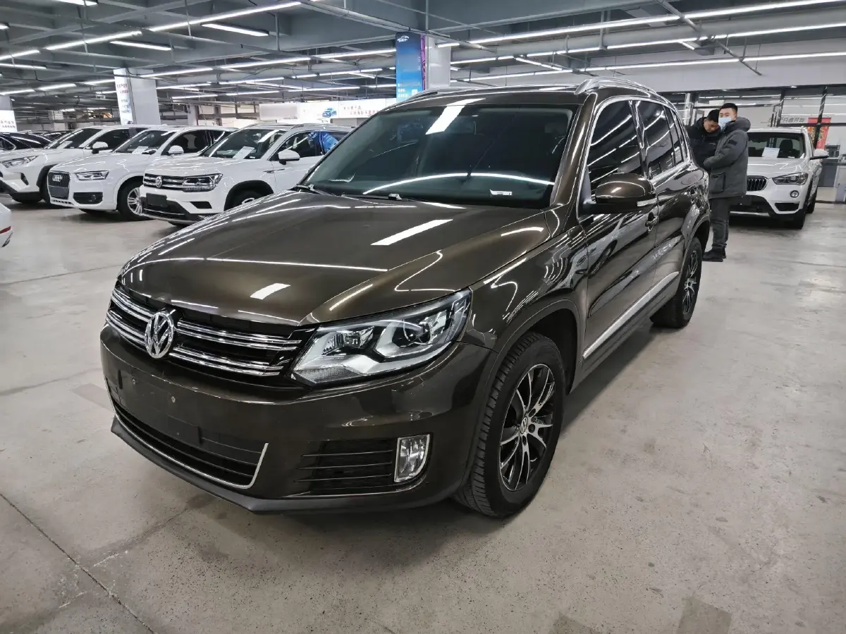 2015 Volkswagen Tiguan 1.8T 160HP L4 6AT