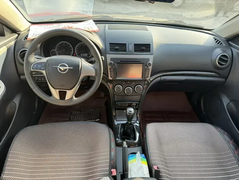 2013 HaiMa Family 1.6L 120HP L4 5MT,autocango,china used car exporter,china ev exporter,chinese used car exporter,chinese used ev exporter