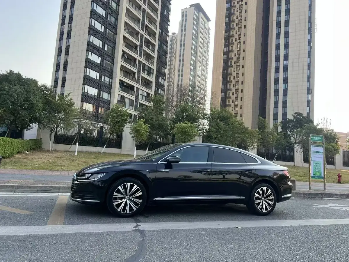 2020 Volkswagen CC 2.0T 186HP L4 7DCT