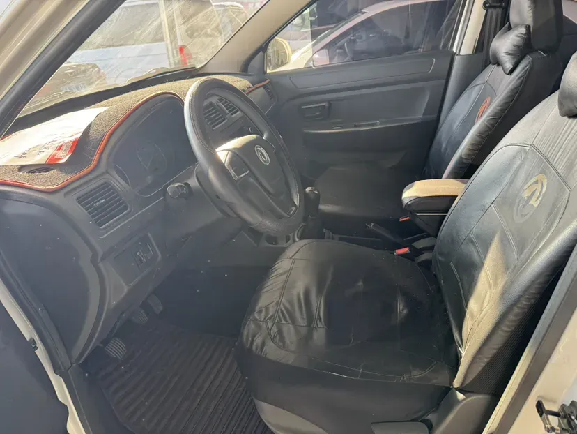 2019 DongFeng Fengon Fengon 330 1.5L 116HP L4 5MT,autocango,china used car exporter,china ev exporter,chinese used car exporter,chinese used ev exporter