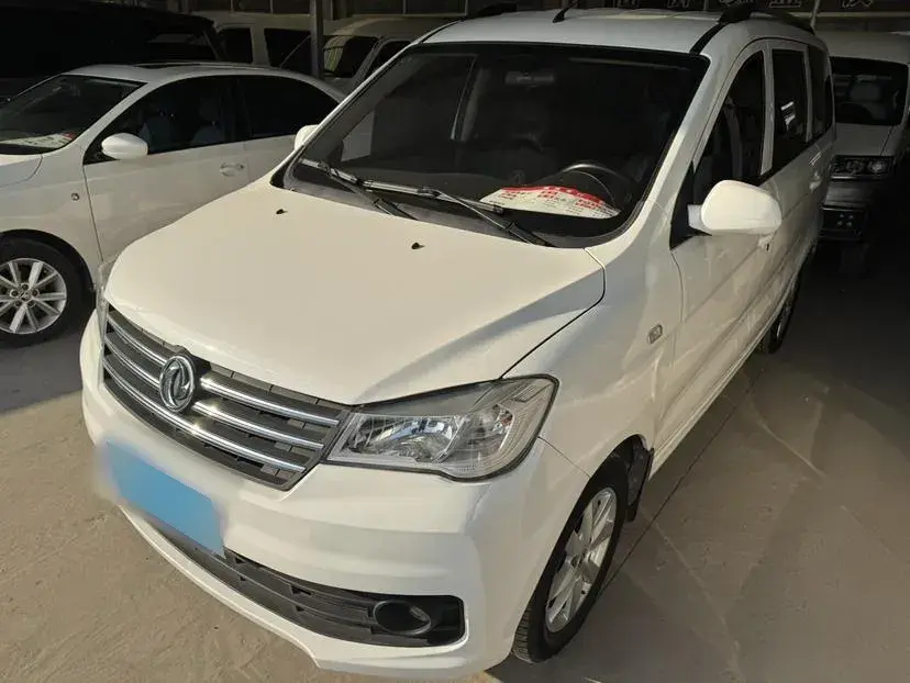 2019 DongFeng Fengon Fengon 330 1.5L 116HP L4 5MT