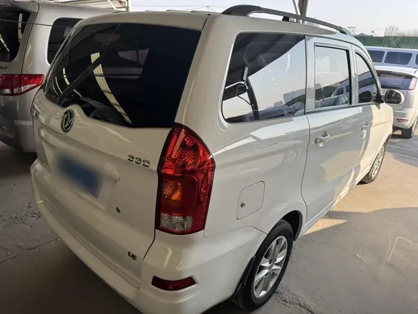 2019 DongFeng Fengon Fengon 330 1.5L 116HP L4 5MT,autocango,china used car exporter,china ev exporter,chinese used car exporter,chinese used ev exporter