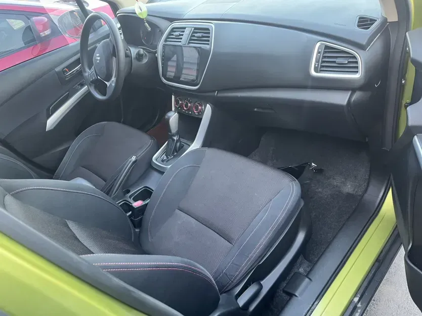 2020 Rising Auto ER6 BEV 69.9KWH,autocango,china used car exporter,china ev exporter,chinese used car exporter,chinese used ev exporter