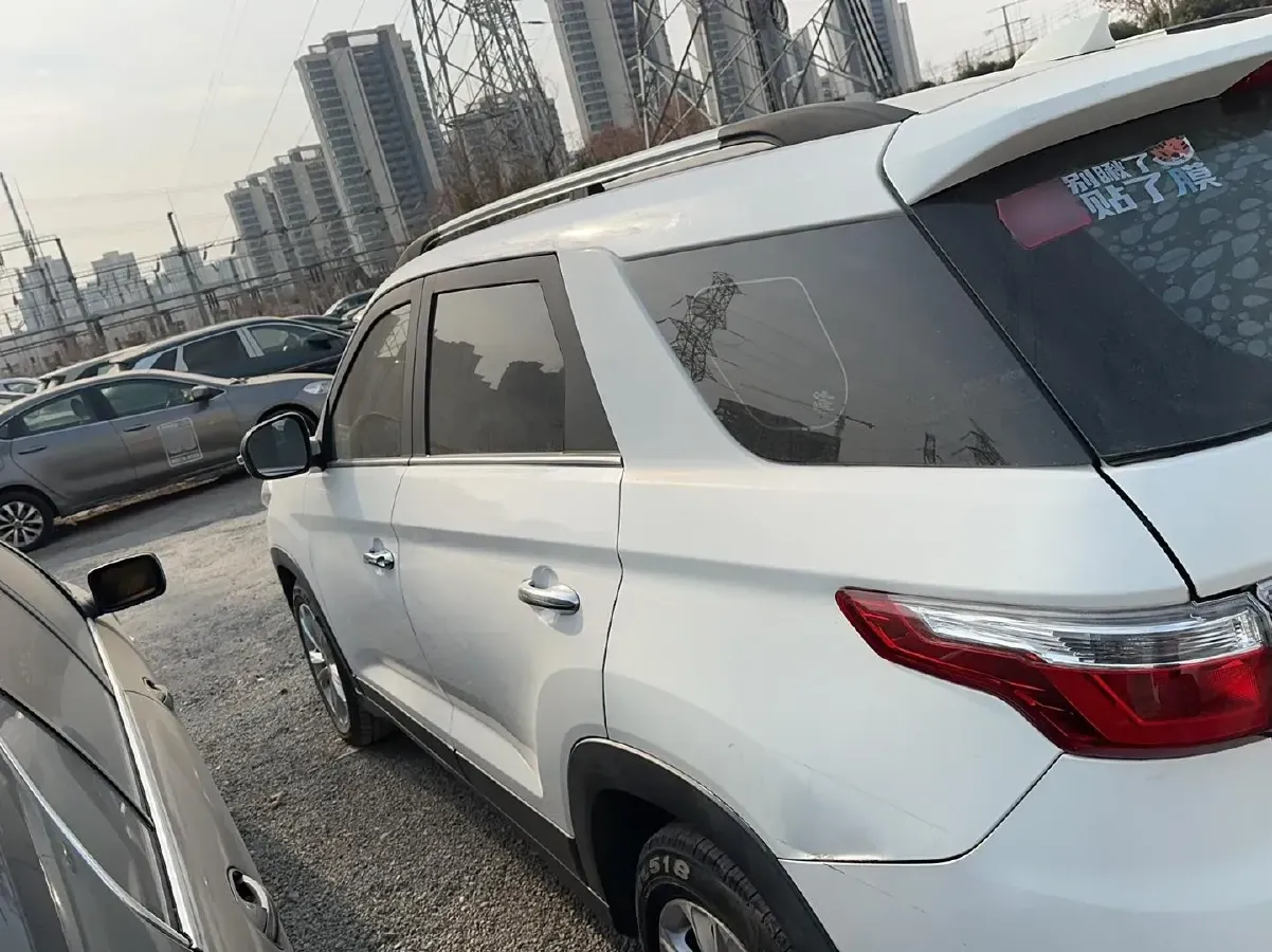 2018 DongFeng Fengon Fengon S560 1.8L 139HP L4 CVT,autocango,china used car exporter,china ev exporter,chinese used car exporter,chinese used ev exporter