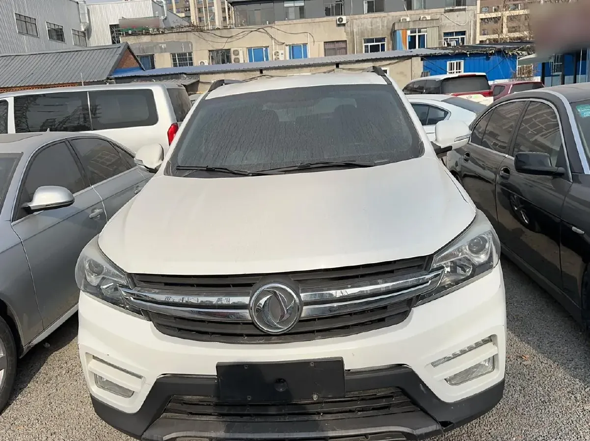 2018 DongFeng Fengon Fengon S560 1.8L 139HP L4 CVT,autocango,china used car exporter,china ev exporter,chinese used car exporter,chinese used ev exporter