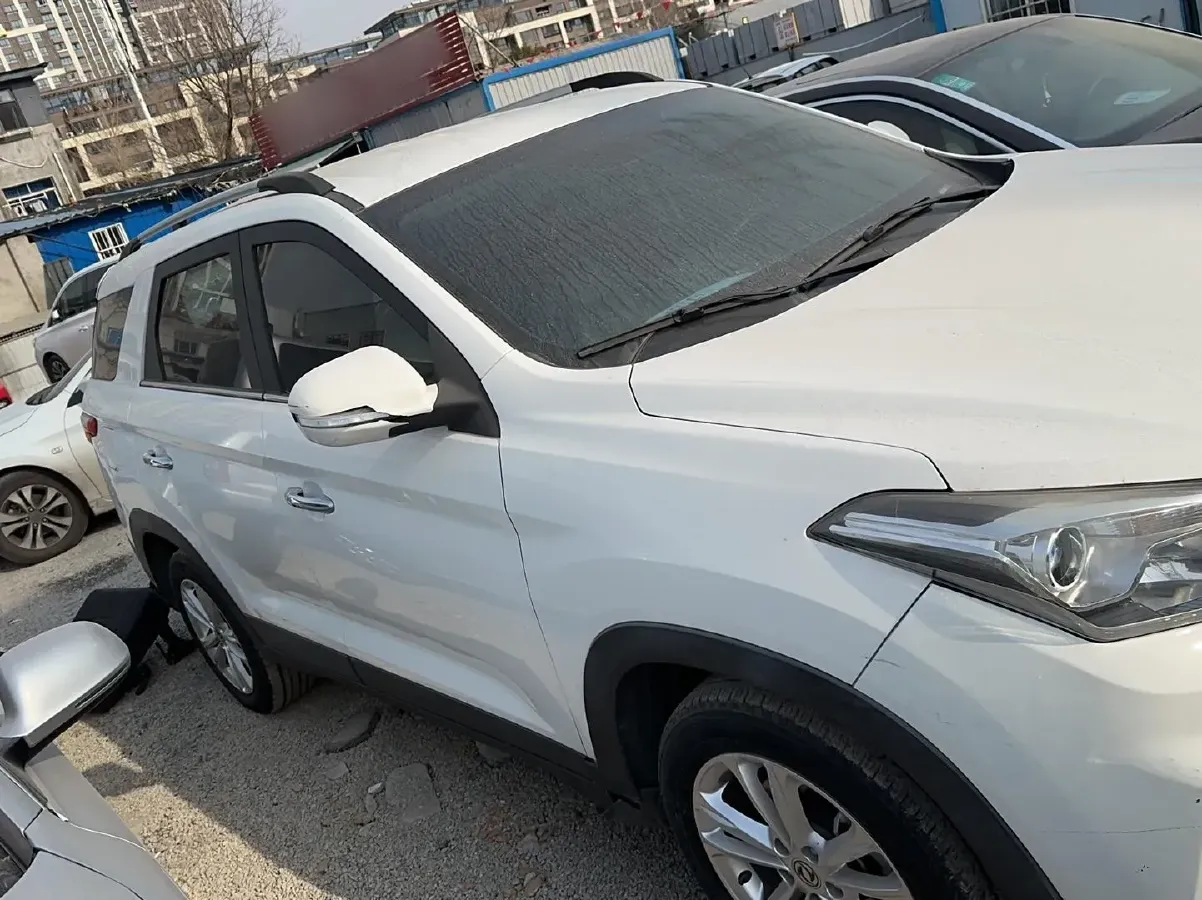 2018 DongFeng Fengon Fengon S560 1.8L 139HP L4 CVT,autocango,china used car exporter,china ev exporter,chinese used car exporter,chinese used ev exporter