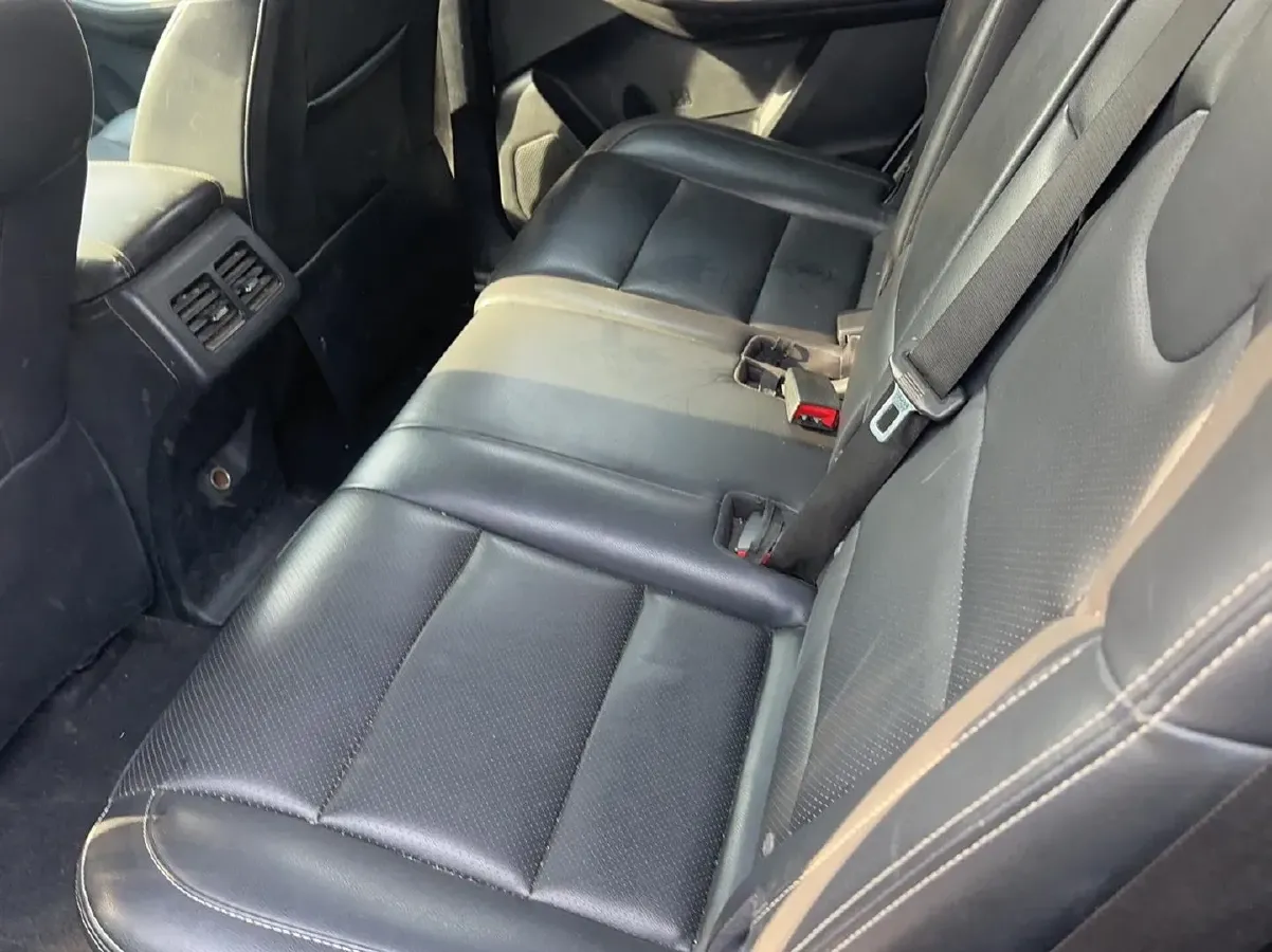 2018 DongFeng Fengon Fengon S560 1.8L 139HP L4 CVT,autocango,china used car exporter,china ev exporter,chinese used car exporter,chinese used ev exporter