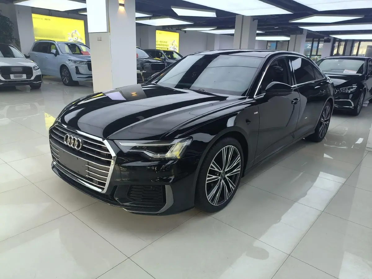 2022 Audi A6L 2.0T 224HP L4 7DCT