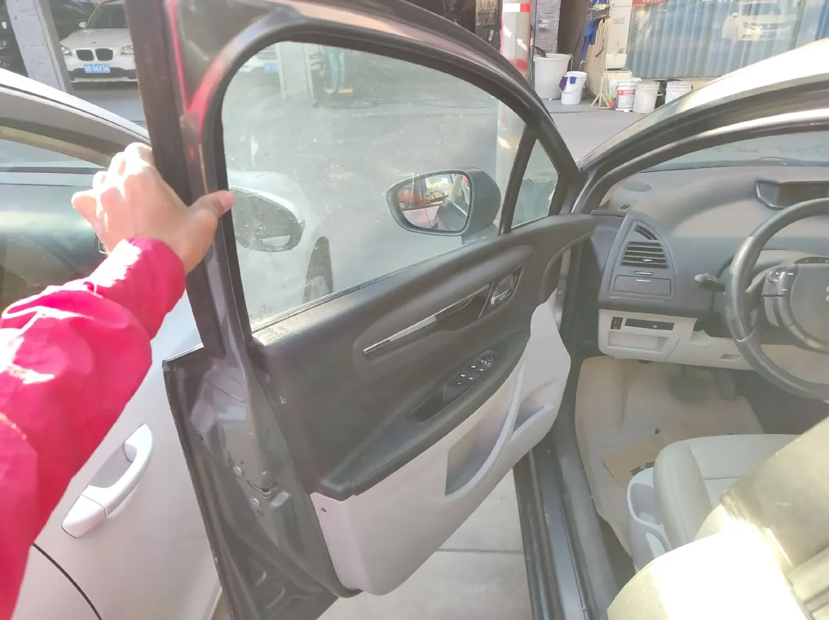 2012 Citroen C-Quatre 1.6L 106HP L4 4AT,autocango,china used car exporter,china ev exporter,chinese used car exporter,chinese used ev exporter