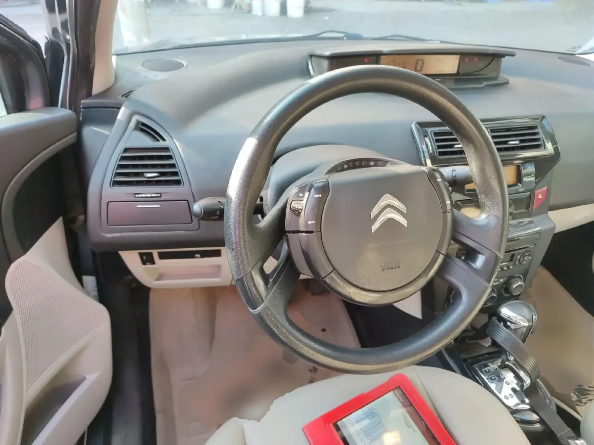2012 Citroen C-Quatre 1.6L 106HP L4 4AT,autocango,china used car exporter,china ev exporter,chinese used car exporter,chinese used ev exporter