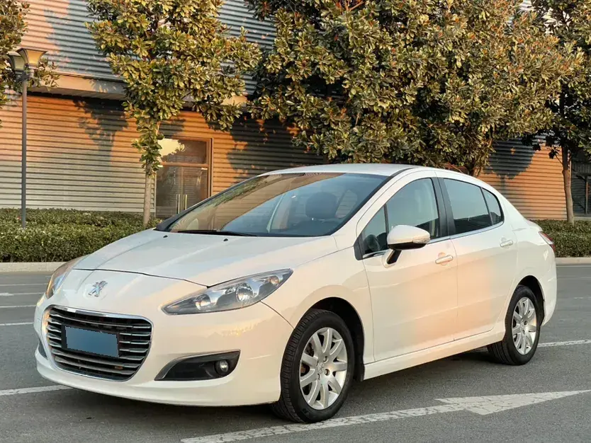 2012 Peugeot 308 1.6L 106HP L4 4AT