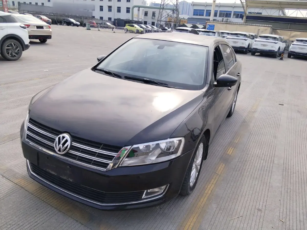 2013 Volkswagen Lavida 1.4T 131HP L4 7DCT