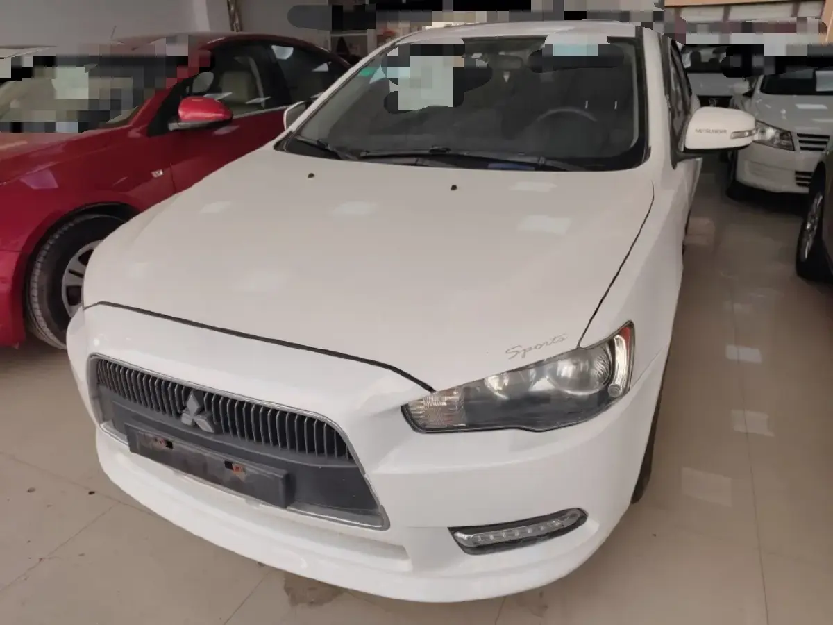 2013 Mitsubishi Lancer EX 1.6L 113HP L4 5MT