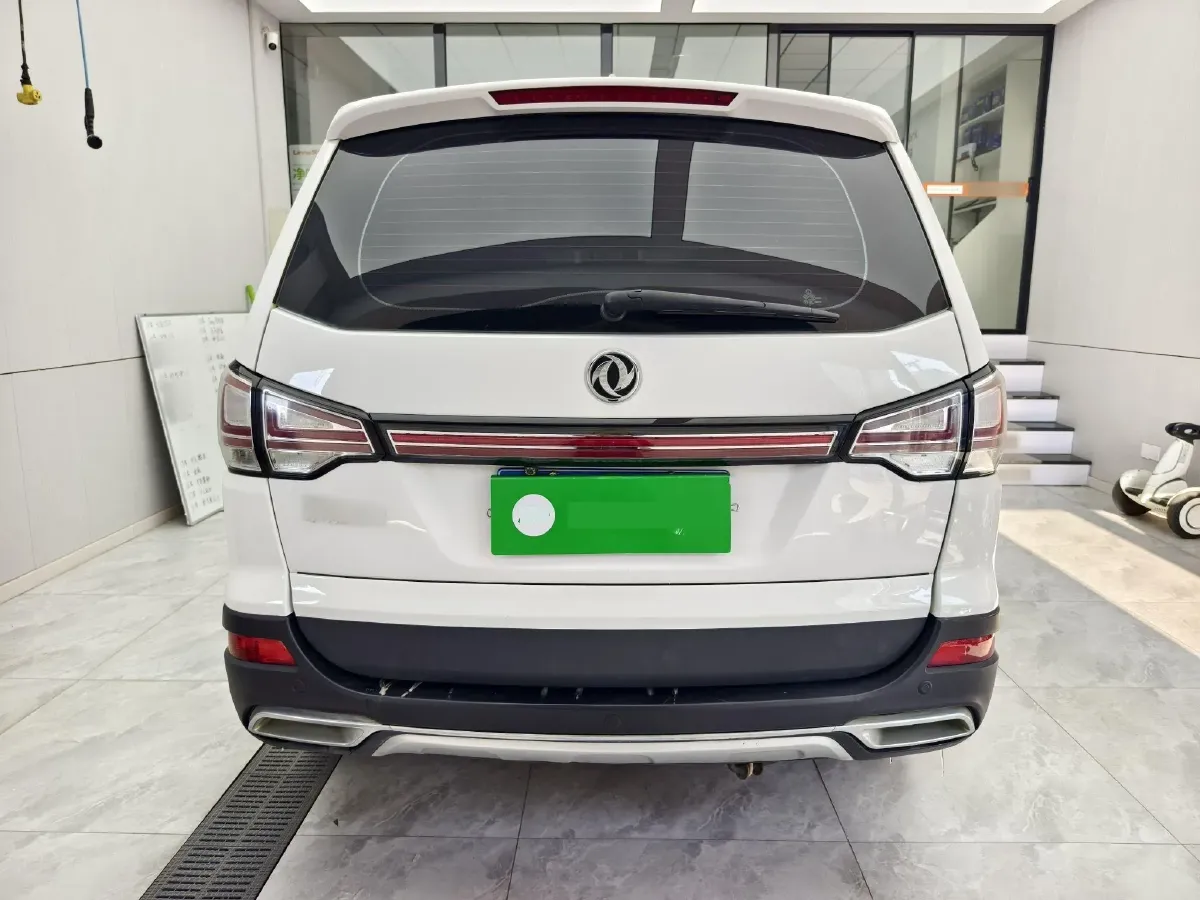 2016 DongFeng Forthing SX6 1.6L 122HP L4 5MT,autocango,china used car exporter,china ev exporter,chinese used car exporter,chinese used ev exporter