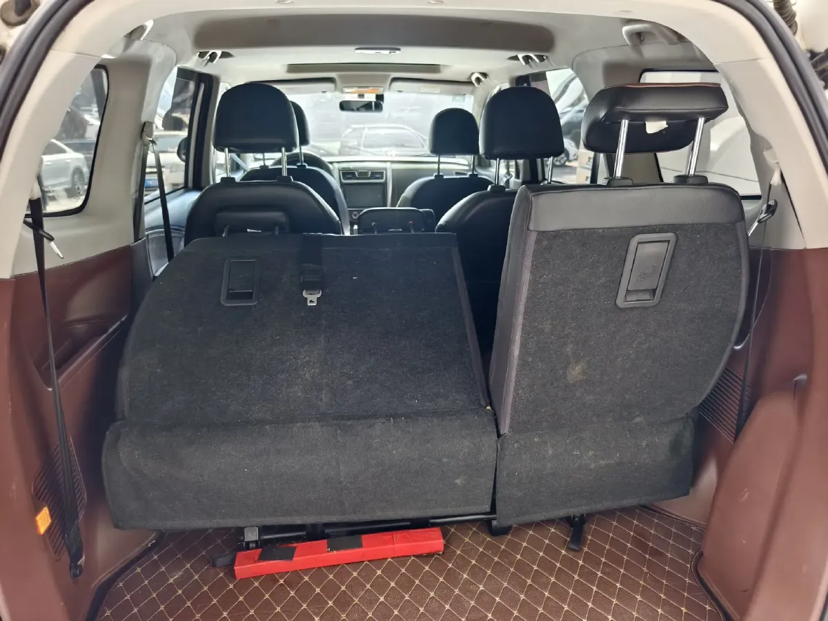 2016 DongFeng Forthing SX6 1.6L 122HP L4 5MT,autocango,china used car exporter,china ev exporter,chinese used car exporter,chinese used ev exporter