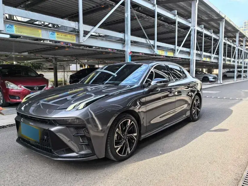 2023 LYNK&CO 03 2.0T 254HP L4 7DCT