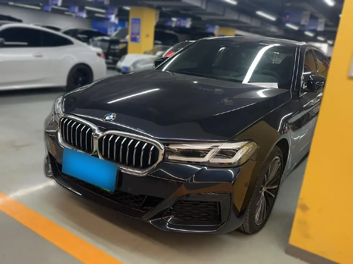 2023 BMW 5 Series 2.0T 245HP L4 8AT