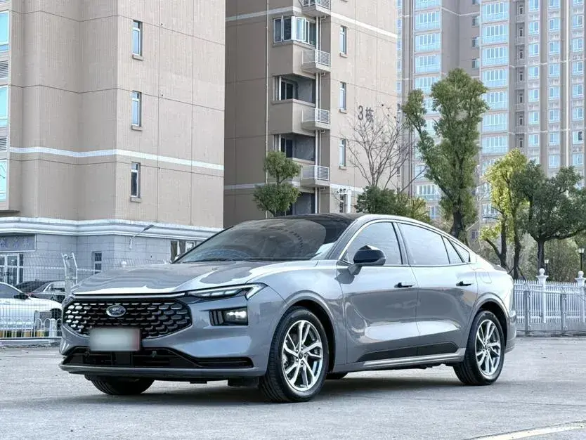 2022 Ford Mondeo 2.0T 238HP L4 8AT