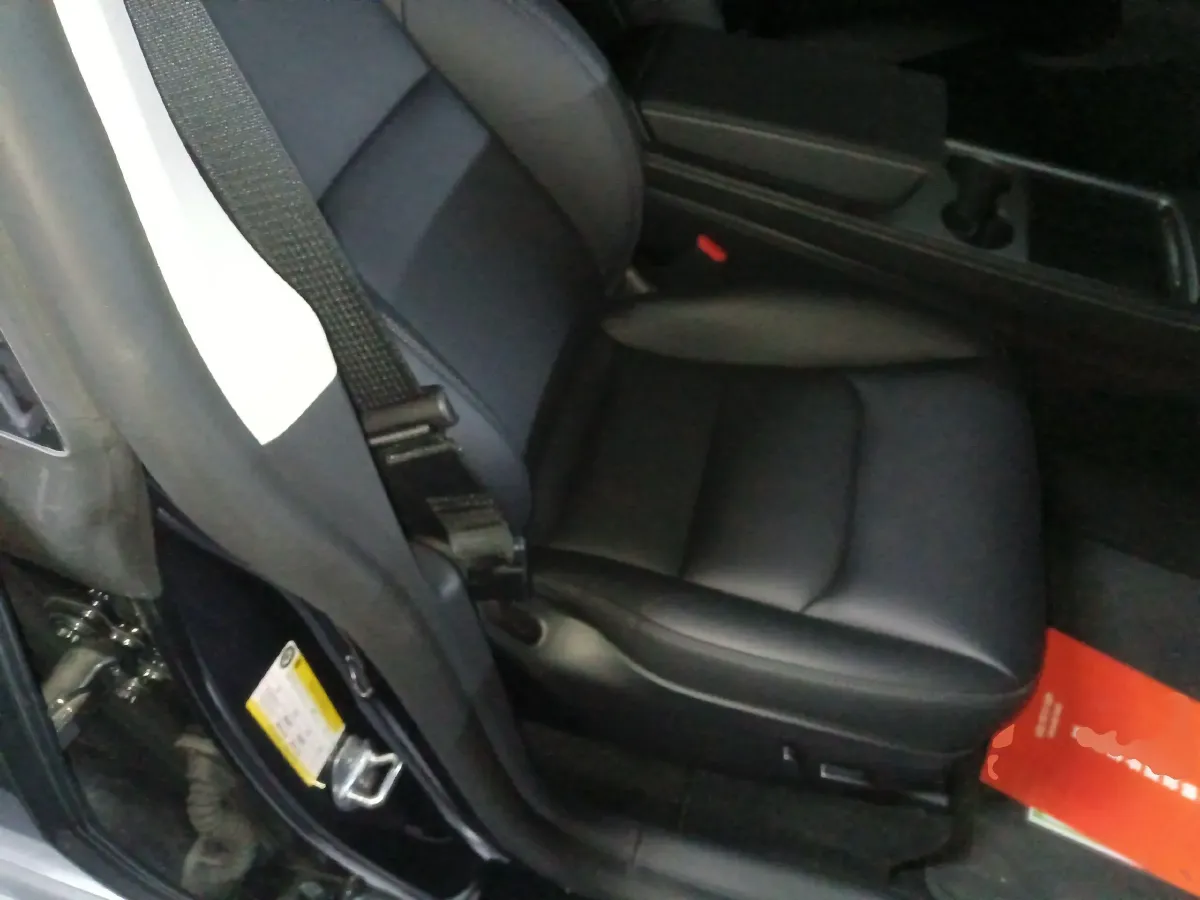 2024 Tesla Model Y BEV 60KWH,autocango,china used car exporter,china ev exporter,chinese used car exporter,chinese used ev exporter