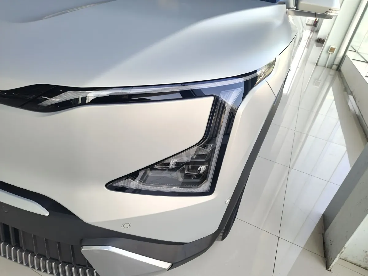 2024 Kia EV5 BEV 64.2KWH,autocango,china used car exporter,china ev exporter,chinese used car exporter,chinese used ev exporter