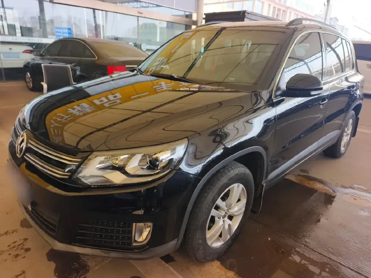 2015 Volkswagen Tiguan 1.8T 160HP L4 6AT