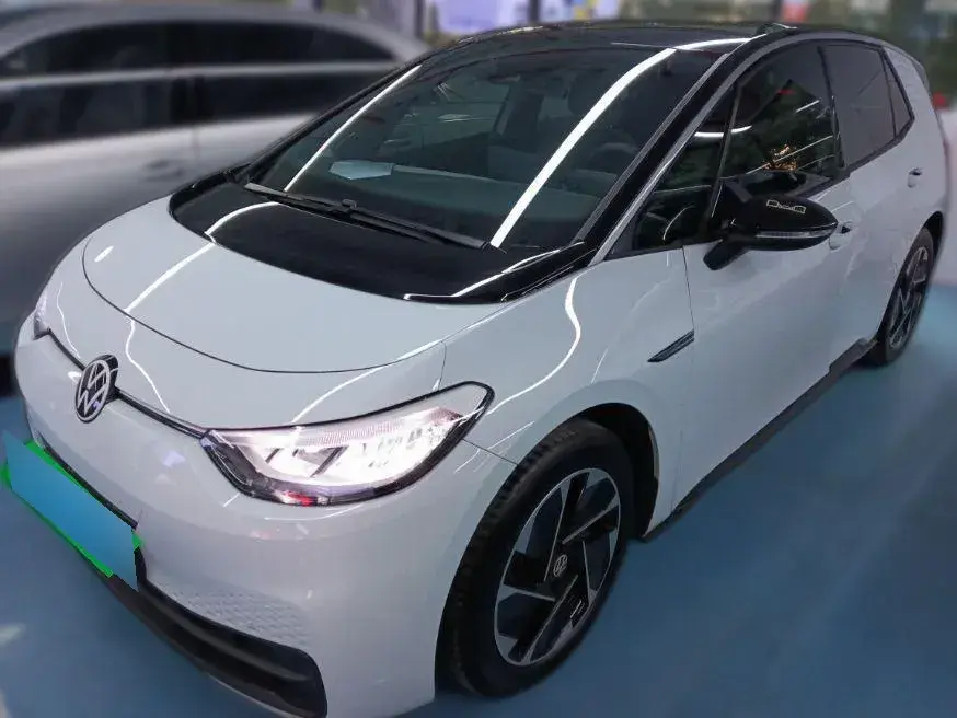 2023 Volkswagen ID.3 BEV 52.8KWH