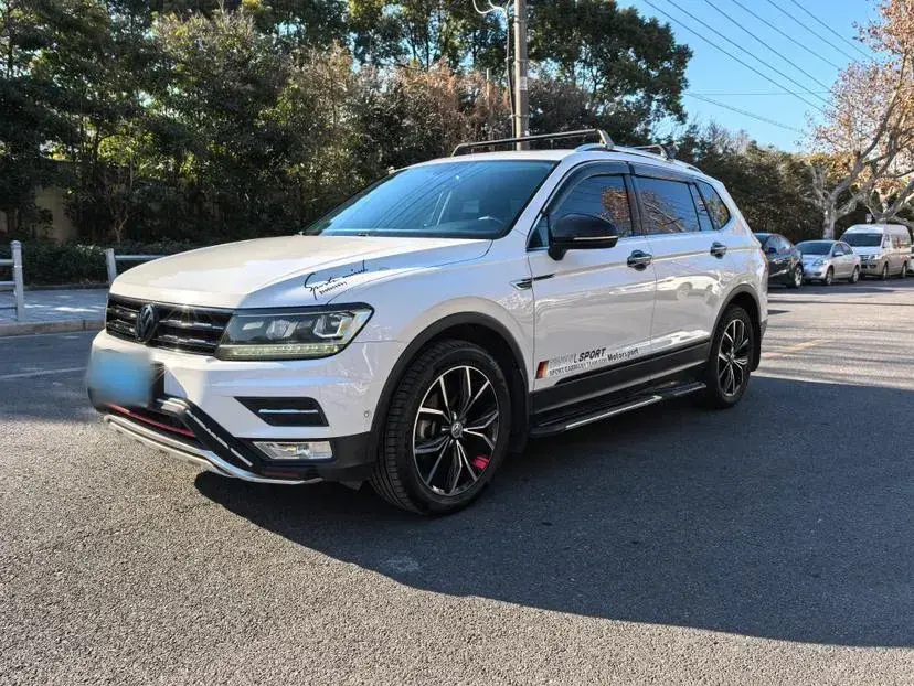 2019 Volkswagen Tiguan L 2.0T 186HP L4 7DCT