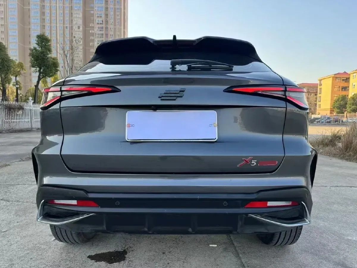 2023 ChangAn Oshan X5 Plus 1.5T 188HP L4 7DCT,autocango,china used car exporter,china ev exporter,chinese used car exporter,chinese used ev exporter