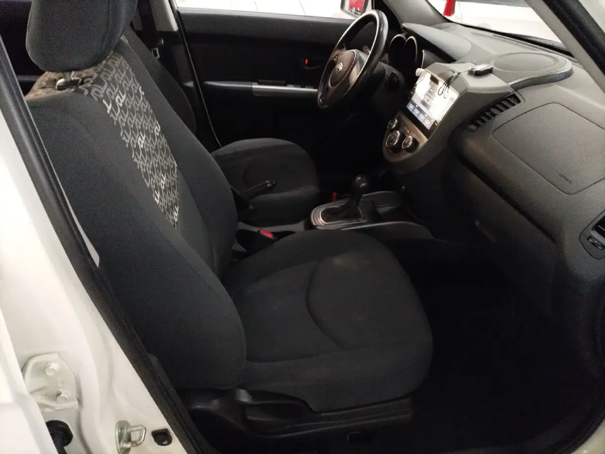 2013 Kia Soul 1.6L 123HP L4 4AT,autocango,china used car exporter,china ev exporter,chinese used car exporter,chinese used ev exporter